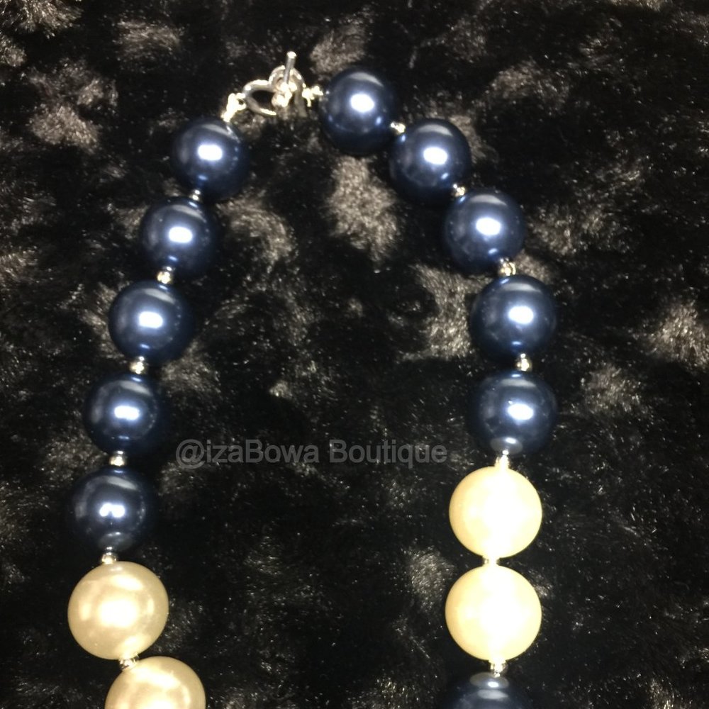 Midnight Blue & White Chunky Bead Necklace   HAND CRAFTED